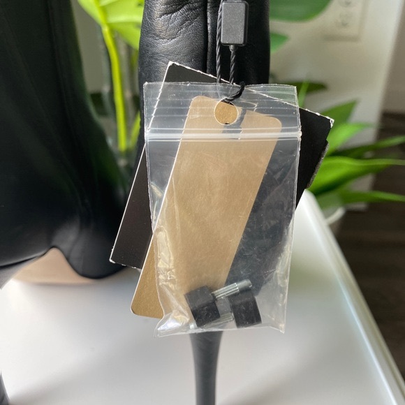 Zara Leather Heeled Booties - Picture 6 of 8